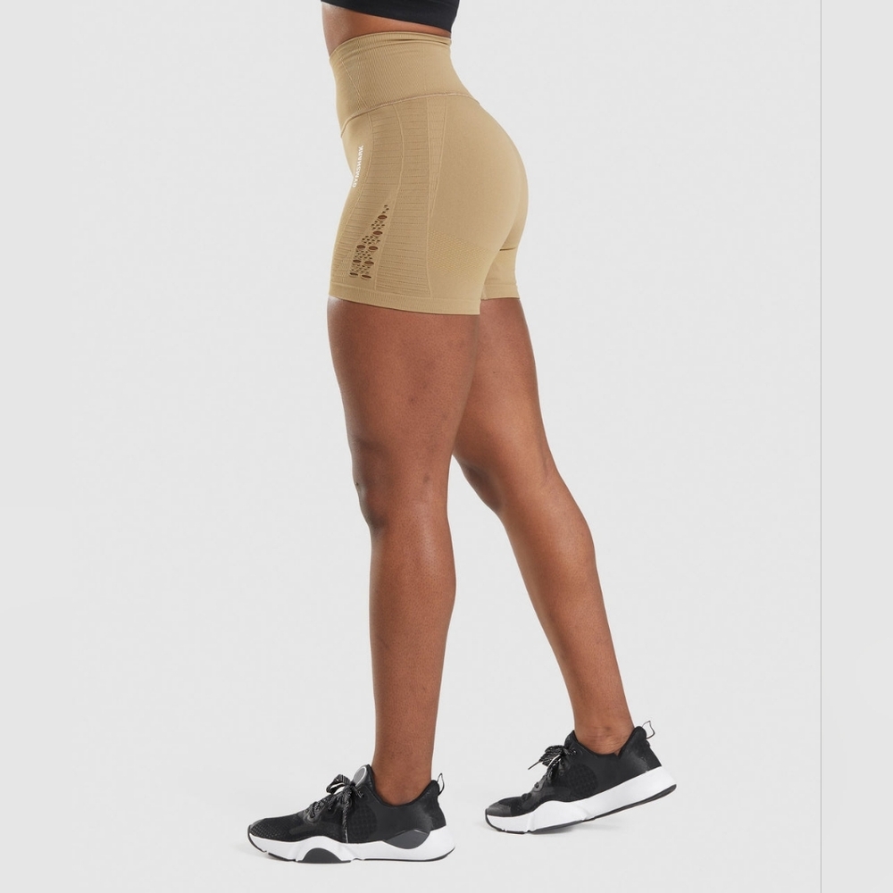 Gymshark Energy Seamless Shorts in Biscotti Brown